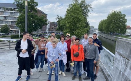 Cinéma, Burger King et visite de la ville