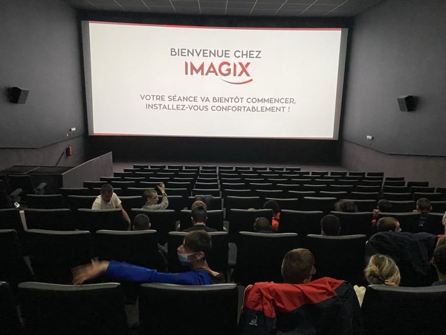 Cinéma, Burger King et visite de la ville